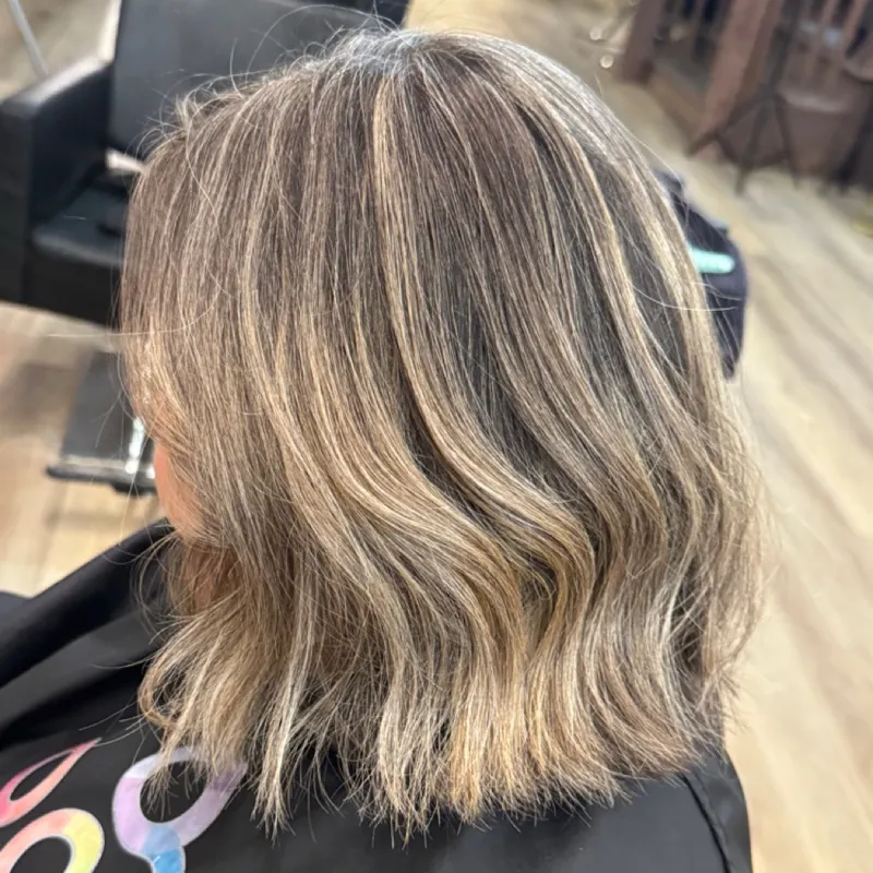 Blonde Highlights Lob